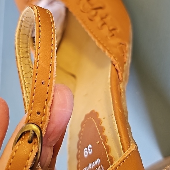 Bruno Melli women's shoes wrap strap. Brown size 39 (8.5.). - Picture 4 of 7